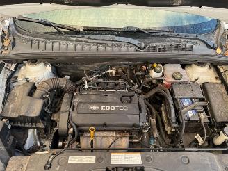 Chevrolet Orlando  picture 16