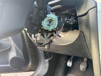 Opel Corsa D picture 22