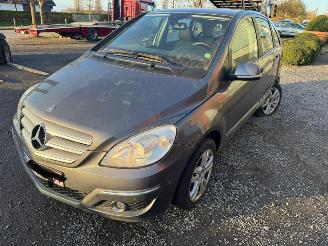 Damaged car Mercedes B-klasse  2010/4