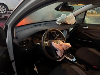 Opel Crossland  picture 14