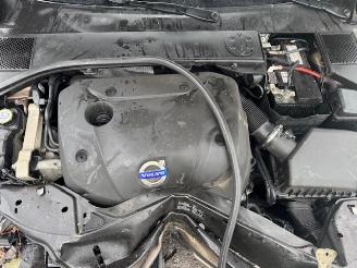 Volvo V-70  picture 11