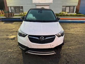 Opel Crossland  picture 2