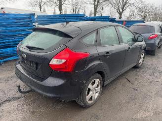 Ford Focus TREND picture 4