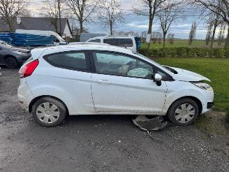 Ford Fiesta TREND picture 3