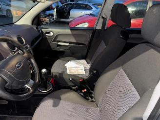 Ford Fusion TREND picture 14