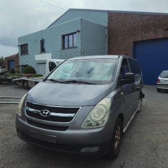 Coche accidentado Hyundai H-1  2011/11