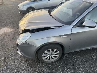 Alfa Romeo Giulietta  picture 9