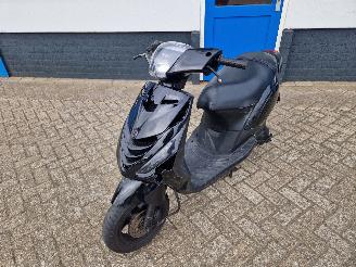 Piaggio  ZIP 2 TAKT picture 11