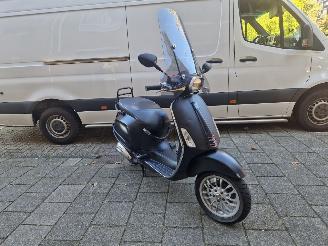 Vespa  SPRINT picture 2