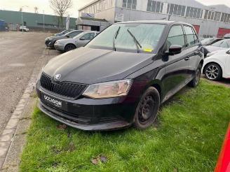 Uttjänta bilar auto Skoda Fabia Fabia III (NJ3), Hatchback 5-drs, 2014 / 2021 1.0 12V 2018/3