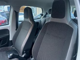 Volkswagen Up! Up! (121), Hatchback, 2011 1.0 12V 60 picture 8