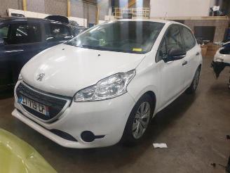 Vrakbiler auto Peugeot 208 208 I (CA/CC/CK/CL), Hatchback, 2012 / 2019 1.4 HDi 2013/0