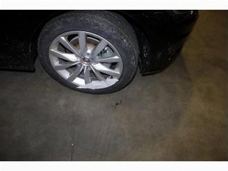 Volkswagen Golf  picture 9