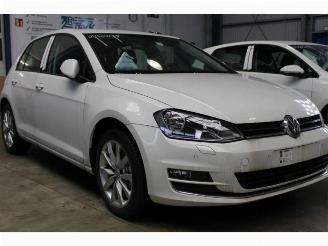 Volkswagen Golf  picture 2