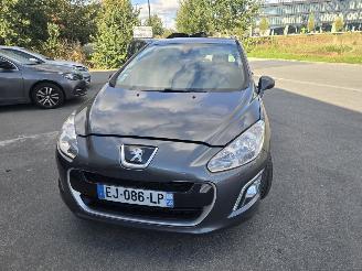 Peugeot 308  picture 4