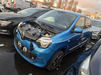 skadebil auto Renault Twingo  2017/10
