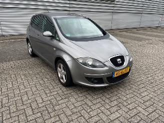 Avarii autoturisme Seat Altea 1.6 MPV  Benzine 1.598cc 75kW (102pk) FWD 2005/4