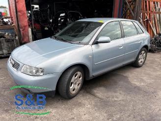 Salvage car Audi A3 A3 (8L1), Hatchback, 1996 / 2003 1.6 2001/2