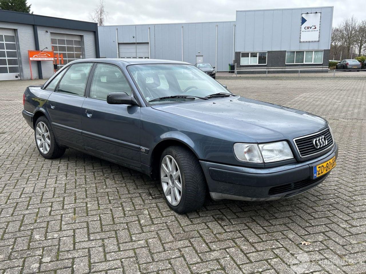 Audi 100 2.3 E 5E Sedan 4Dr Benzine 2.309cc 98kW (133pk) FWD