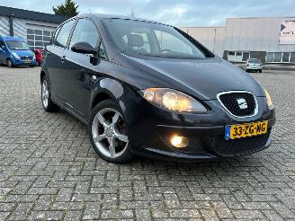 krockskadad bil auto Seat Toledo 2.0 FSI 16V MPV  Benzine 1.984cc 110kW (150pk) FWD 2005-11/2009-03 (5P2) BVY 2008/2