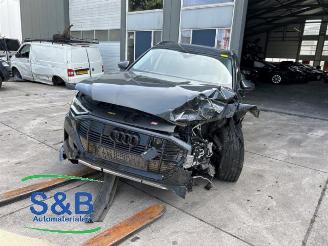 Purkuautot passenger cars Audi E-tron E-tron (GEN), SUV, 2018 50 quattro 2019/12