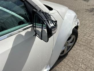 Volkswagen Beetle 1.2 TSI Hatchback 2Dr Benzine 1.197cc 77kW (105pk) FWD 2011-07/2019-07  CBZB picture 17