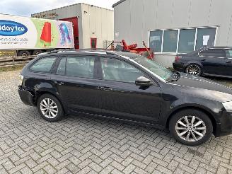 Skoda Octavia 1.2 TSI 16V Combi/o 4Dr Benzine 1.197cc 77kW (105pk) FWD 2012-11/2020-07  CJZA picture 5