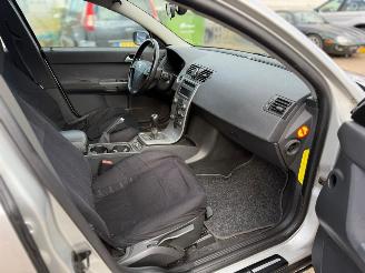 Volvo V-40 1.8 Momentum Airco picture 7