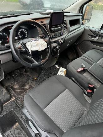 Ford Transit Custom 300 2.0 TDCI L2 H1 picture 12