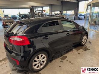 Kia Rio  picture 6