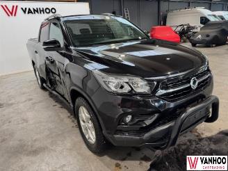 Ssang yong Musso  picture 2