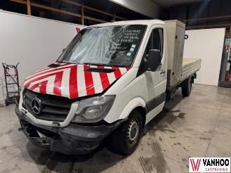 damaged passenger cars Mercedes Sprinter  2016/4