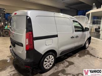 Renault Express  picture 11