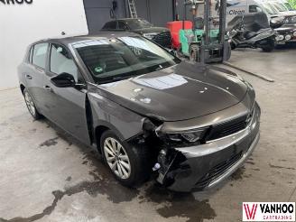 Opel Astra  picture 3