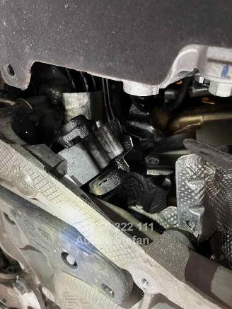 Land Rover Discovery SPORT P 300 E picture 29
