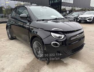 Coche accidentado Fiat 500 E BEV 2022/2