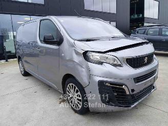 Peugeot Expert PREMIUM picture 1