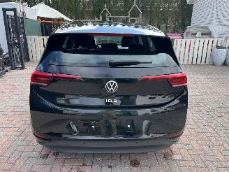 Unfallwagen Volkswagen ID.3 PRO 62-KWH 205,PS 7000.KM 2024/6