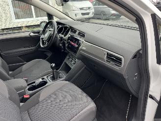 Volkswagen Touran BENZINE 7-SITS - 7-PERSONEN picture 10