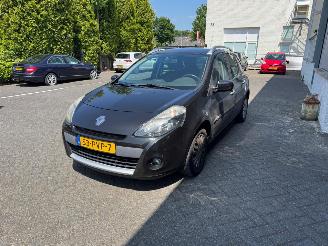 škoda osobní automobily Renault Clio 1.2Tce Collection Rijdbaar 103PK!! 2011/4