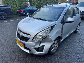 Voiture accidenté Chevrolet Spark 1.2 16V LT 2011/11