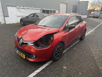 uszkodzony samochody osobowe Renault Clio 0.9 Tce Expression 2013/8