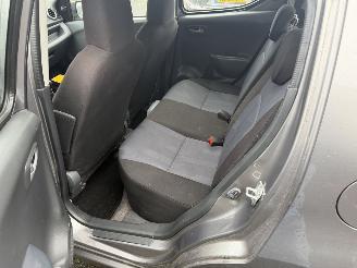 Suzuki Alto 1.0 Airco picture 11