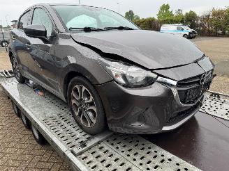Coche accidentado Mazda 2 1.5 Skyactiv-G 2018/9