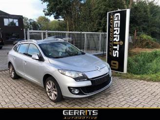 Salvage car Renault Mégane Megane III Grandtour (KZ), Combi 5-drs, 2008 / 2016 1.5 dCi 110 2012/10