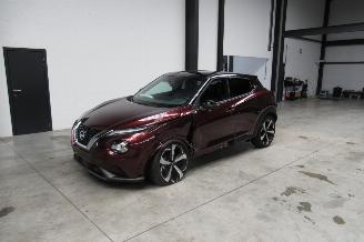 krockskadad bil auto Nissan Juke SUV 2023/7