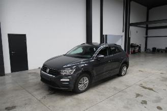 Unfallwagen Volkswagen T-Roc SUV 2019/4