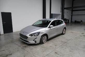 Coche accidentado Ford Focus TITANIUM 2019/8