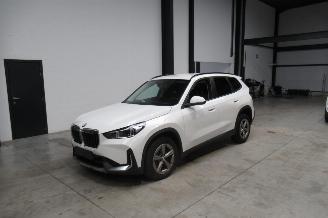 Coche accidentado BMW X1 SUV 2023/1