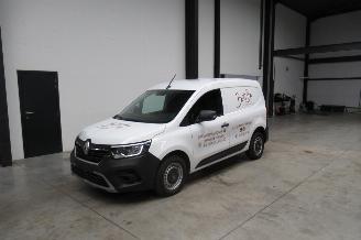 krockskadad bil bedrijf Renault Kangoo CAMIONETTE 2024/2
